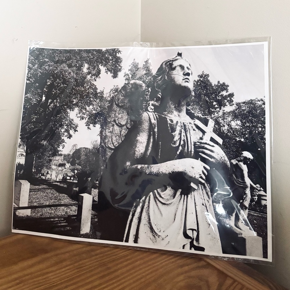 💥 Black & White Cemetery Angel Print